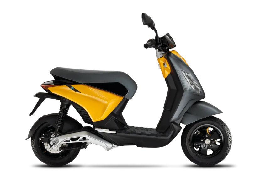 De Piaggio 1+ is scherp geprijsd leverbaar bij de enige officiële Piaggio dealer van Alphen aan den Rijn; Van der Louw tweewielers.